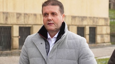 "Vidi ološa iz BIA! Niko ne radi o glavi Vučiću": Lazović i Šarić nazivali glupostima tvrdnje o njihovom neprijateljstvu