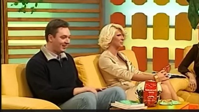 Video Vučića i Karleuše iz 2005. kao da je od danas