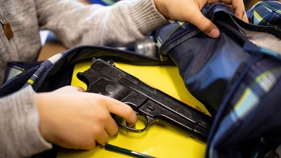 "Kupio sam dva pištolja": Drama u školi u Šapcu
