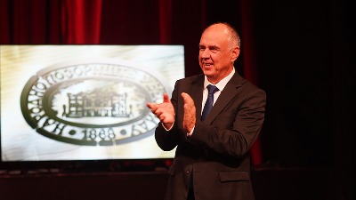 Bule Goncić podržao glumce Narodnog pozorišta (FOTO)