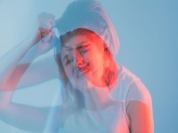 Imate GLASOVE u GLAVI? Nova studija otkrila šta se tačno dešava u mozgu