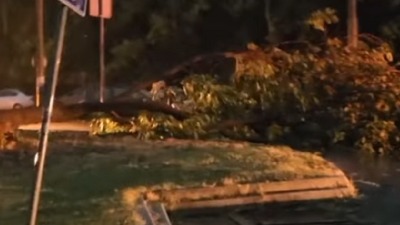 Radnica "Leonija" povređena u nevremenu