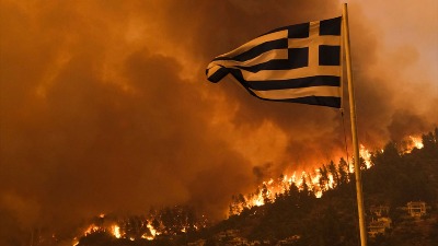 Gori Halkidiki! Turisti zarobljeni, saobraćaj ZABRANJEN
