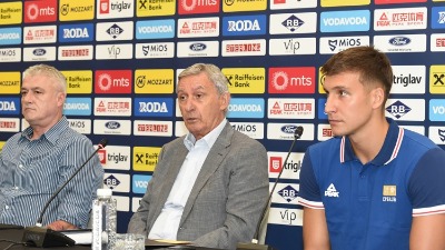 Ovako Pešić ponižava ljude, dok Danilović ćuti (VIDEO) Ovako Pešić ponižava ljude, dok Danilović ćuti (VIDEO)