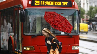 RHMZ se hitno oglasio: Beograđani, oprez, sprema se POTOP