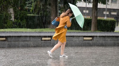 Popaljeni meteoalarmi po Srbiji, sledi vremenski ROLERKOSTER: Evo kada kreće novi TROPSKI TALAS