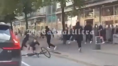 Žestoka tuča huligana u Stokholmu (VIDEO)