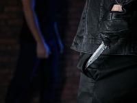 Horor u BG: Mladići pretukli tinejdžere, jedan uboden nožem