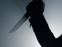 Horor: Ubio ćerku (15) nožem, drugoj (11) naneo teške povrede