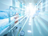 Bio sam klinički mrtav nekoliko minuta, a ono što sam video "sa druge strane" promenilo je sve