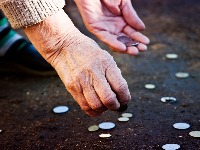 Hoće li penzije i plate održati korak sa inflacijom?