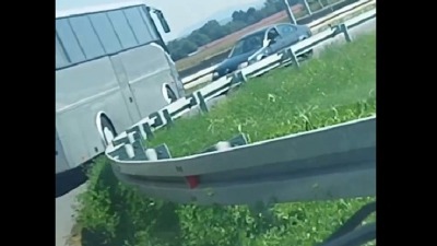 "Zar opet": Još jedan vozač u kontra smeru (VIDEO)