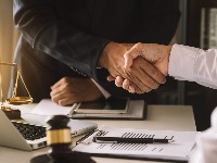 Ko je u 2025. preuzeo ključne firme u Srbiji?