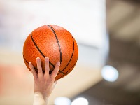 Sudija pretučen na košarkaškom meču (UZNEMIRUJUĆ SNIMAK)