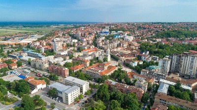 SKANDAL "Stručnjaci" iz Smedereva: Funkcioneri ekspres ćaci Uniona? Za godinu dana diploma