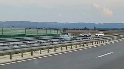 Suvozač iz "fijata" objasnio zašto su vozili u kontra smeru Suvozač iz "fijata" objasnio zašto su vozili u kontra smeru