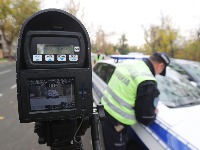 Novo bahaćenje na srpskim putevima - vozio 205, a ograničenje 80 km/h (VIDEO)