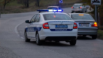 Teška nesreća kod Sevojna: Direktan sudar dva auta (FOTO)
