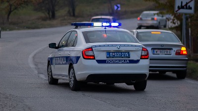 Stravičan sudar na Smederevskom putu: Vozaču pozlilo pa se zakucao u kolonu, automobili nagomilani (FOTO)