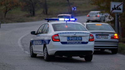 MUP: Isključen bahati vozač, vozio 100km preko ograničenja MUP: Isključen bahati vozač, vozio 100km preko ograničenja