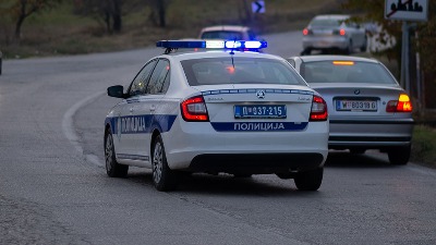 Autobus pun putnika sleteo s puta kod Pojata (VIDEO)