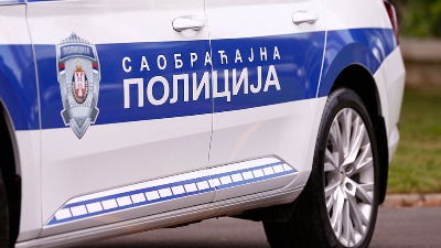 Sudar autobusa i automobila u Zemunu: Vozilo išlo u pogrešnom smeru kod Lidla (FOTO)