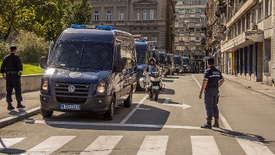 Ulice pune policije, snajperisti na krovovima, zabrana za dronove: Šta se dešava u Beogradu?