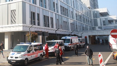 POTERA U CENTRU BEOGRADA U bekstvu pukla guma, izazvao KARAMBOL: Više povređenih, među njima i deca (FOTO)