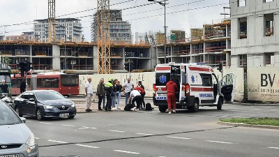 Radnik pao sa krova i na mestu ostao mrtav