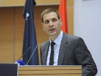 Jovanović: Nemoguće je doći do prelazne vlade bez politike i političkih stranaka