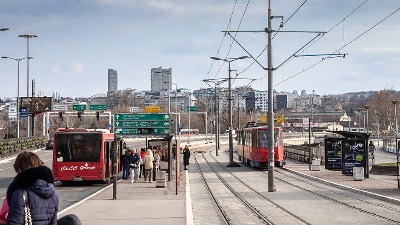 Semafori u kružnom toku na Autokomandi pušteni u rad