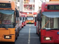 Otpali točkovi sa trole u Beogradu (VIDEO)