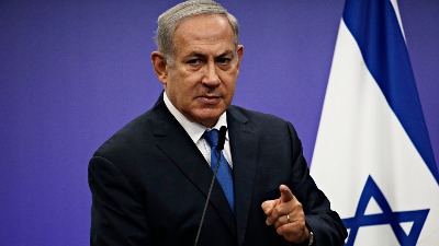 Izraelski premijer optužio Makrona da podržava Hamas