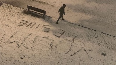 Zaplakaćete: Poruka oca sinu ispred Tiršove (FOTO)