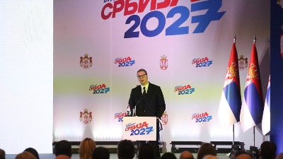 "Zbog političke krize u zemlji Vučić stavio u fokus ekonomske teme"