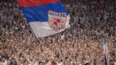Uhapšeni navijači Zvezde: Gađali sudije i igrače Partizana