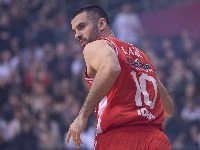 Branko Lazić šokiran dešavanjima i pesmom u Ćacilendu (FOTO)