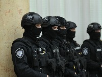 TOK: Uhapšeno 13 osoba u velikoj akciji, terete se za ubistva i pokušaje ubistva
