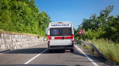 Više osoba nasilno pokušalo da uđe u Klinički centar Crne Gore