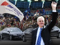 Toma Nikolić zaslužio dodatne benefite jer je tri puta POLJUBIO KOLINDU?