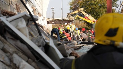 PORASTAO BROJ ŽRTAVA Dačić: 11 osoba poginulo u nesreći u Novom Sadu