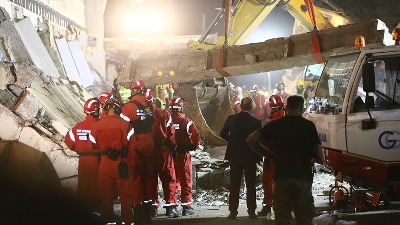 Ponovo potvrđena optužnica VJT u Beogradu u vezi sa padom nadstrešnice Ponovo potvrđena optužnica VJT u Beogradu u vezi sa padom nadstrešnice
