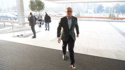 Goran Vesić hitno operisan: Sinoć mu se naglo pogoršalo zdravstveno stanje
