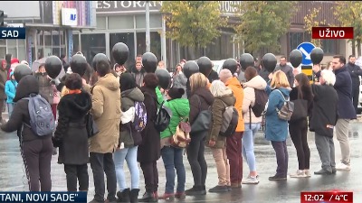 Đaci izašli u dvorište i ćutali 15 minuta, sad im prete KAZNAMA