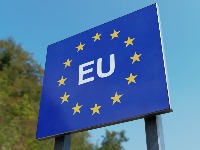 Evropska komisija završava nacrt ugovora za Podgoricu: Beograd TAPKA u mestu na evropskom putu