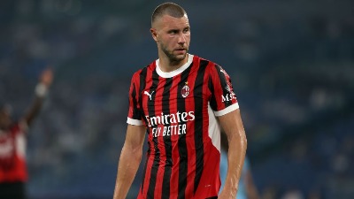 San Siro na nogama: Strahinja Pavlović jedini strelac u porazu Milana (VIDEO)