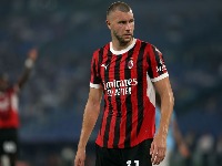 Milan jedva stigao do boda: Pavlović se povredio