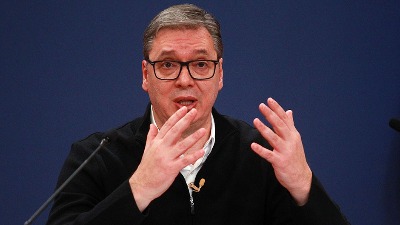 Red nuklearnog rata, red vređanja opozicije: Vučić opet na Pinku