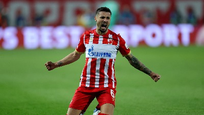 Krunić POCEPAO mrežu: Ovako je Zvezda povela u Poznanju (VIDEO)
