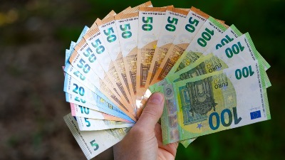 POJAVILE SE LAŽNE NOVČANICE: Veliki broj zabeležen u zemlji sa većim brojem Srba POJAVILE SE LAŽNE NOVČANICE: Veliki broj zabeležen u zemlji sa većim brojem Srba